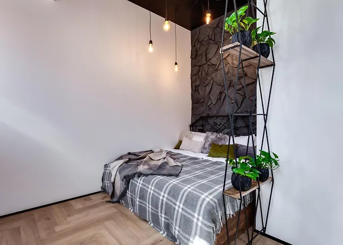 Loft 13 Lägenhet Lviv